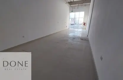 Shop - Studio - 1 Bathroom for rent in Muwaileh 29 Building - Muwaileh - Sharjah