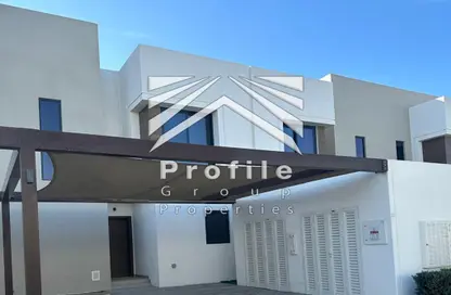 Townhouse - 2 Bedrooms - 3 Bathrooms for rent in Noya Viva - Noya - Yas Island - Abu Dhabi