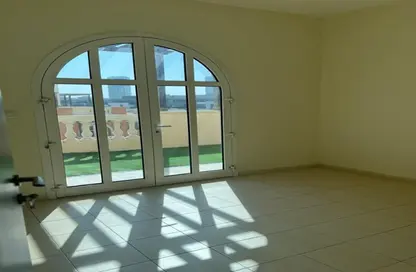 شقة - 2 غرف نوم - 3 حمامات للايجار في الصيف 2 - سيزون كوميونيتي - قرية الجميرا سركل - دبي