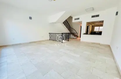 Villa - 4 Bedrooms - 6 Bathrooms for rent in Westar Terrace Garden - District 13 - Jumeirah Village Circle - Dubai Villa - 4 Bedrooms - 6 Bathrooms for rent in Westar Terrace Garden - District 13 - Jumeirah Village Circle - Dubai