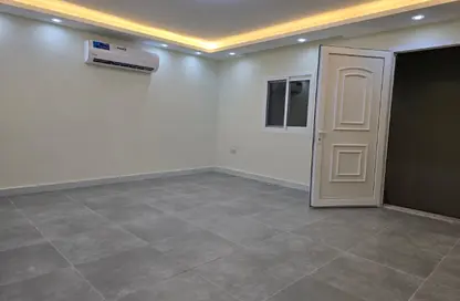 شقة - 4 غرف نوم - 4 حمامات للايجار في مدينة الرياض - أبوظبي