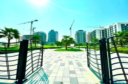 Apartment - 2 Bedrooms - 3 Bathrooms for rent in Elysium Residence 2 - Jumeirah Garden City - Al Satwa - Dubai