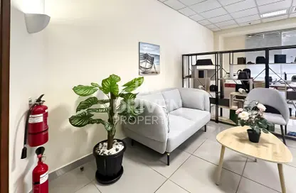 مكتب - استوديو للايجار في المركز الأوروبي  للأعمال - مجمع دبي للإستثمار - دبي