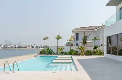 Villa - 7 Bedrooms for sale in Signature Villas Frond M - Signature Villas - Palm Jumeirah - Dubai