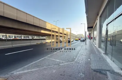 Shop - Studio for rent in Abu Shagara building - Abu shagara - Sharjah