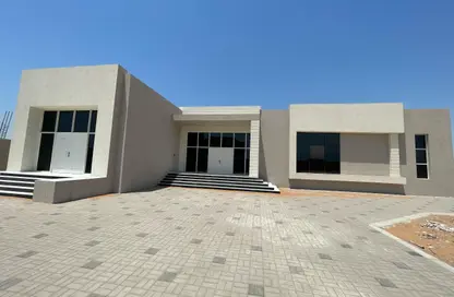 فيلا - 5 غرف نوم - 7 حمامات للبيع في سيح الغب - رأس الخيمة
