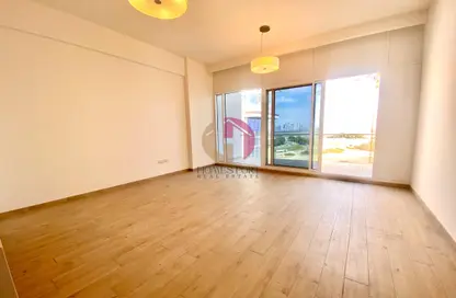 Empty Room image for: Apartment - 2 Bedrooms - 2 Bathrooms for sale in Gemini Splendor - Sobha Hartland - Mohammed Bin Rashid City - Dubai, Image 1