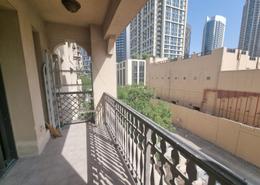شقة - 2 غرف نوم - 3 حمامات للكراء في ينسون 6 - ينسون - المدينة القديمة - دبي