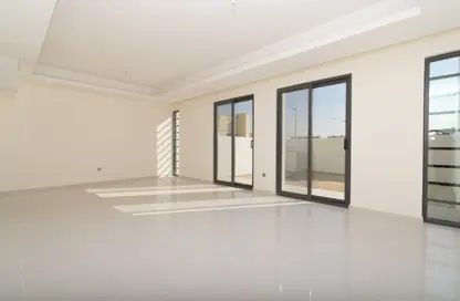 Townhouse - 5 Bedrooms - 6 Bathrooms for rent in Primrose - Damac Hills 2 - Dubai