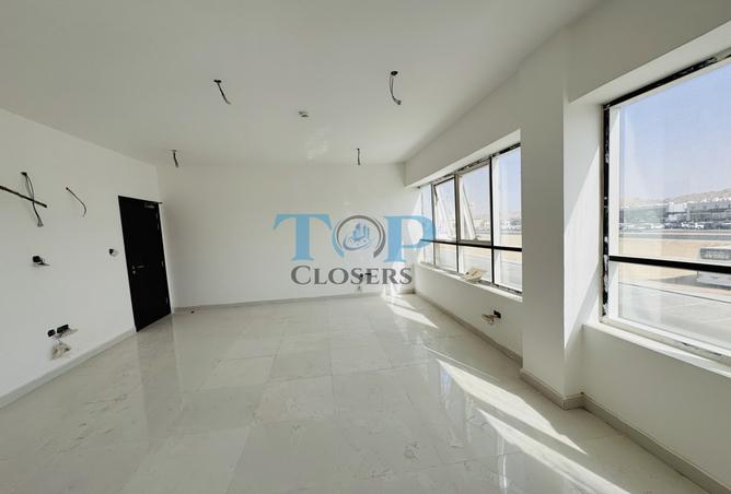 15561020 - Property Image 2