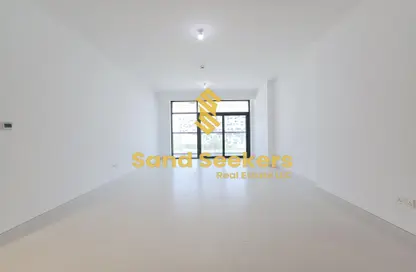 Apartment - 2 Bedrooms - 4 Bathrooms for rent in Al Dana - Al Raha Beach - Abu Dhabi