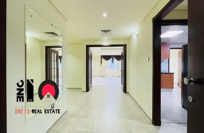 Hall / Corridor image for: Apartment - 3 Bedrooms - 4 Bathrooms for rent in Electra Street - Abu Dhabi, Image 1