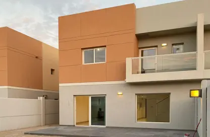 Villa - 3 Bedrooms - 4 Bathrooms for sale in Manazel Al Reef 2 - Al Samha - Abu Dhabi