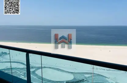 شقة - 2 غرف نوم - 3 حمامات للبيع في مساكن كورنيش عجمان - طريق كورنيش عجمان - عجمان