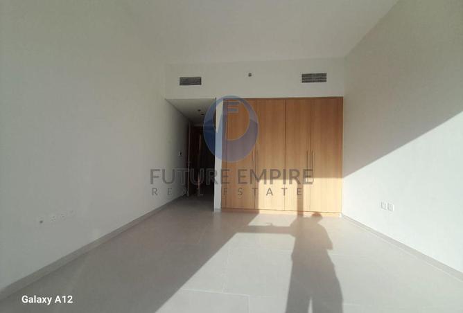 16019032 - Property Image 3