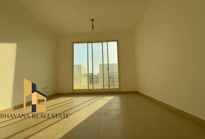 15879918 - صورة العقار 2