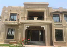 LUXURY VILLA WITH HUGE GARDEN
