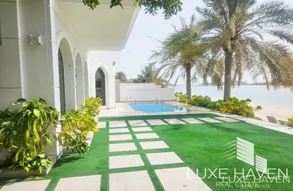 Villa - 5 Bedrooms - 5 Bathrooms for rent in Garden Homes Frond E - Garden Homes - Palm Jumeirah - Dubai