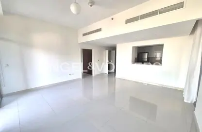 Apartment - 1 Bedroom - 2 Bathrooms for rent in Boulevard Crescent Tower 1 - BLVD Crescent - Downtown Dubai - Dubai