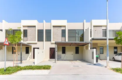Townhouse - 3 Bedrooms - 5 Bathrooms for sale in Zinnia - Damac Hills 2 - Dubai