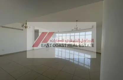 Apartment - 2 Bedrooms - 3 Bathrooms for rent in Downtown Fujairah - Fujairah