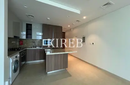 Apartment - 1 Bedroom - 2 Bathrooms for rent in Imperial Avenue - Downtown Dubai - Dubai