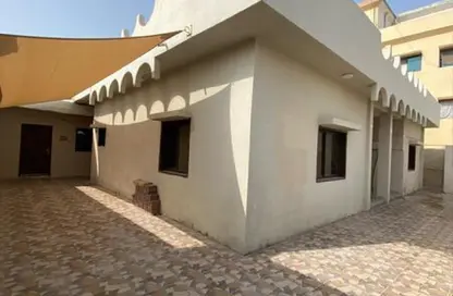 Villa - 4 Bedrooms - 6 Bathrooms for rent in Al Naemiya Tower 2 - Al Naemiya Towers - Al Nuaimiya - Ajman