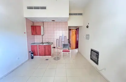Apartment - Studio - 1 Bathroom for rent in Fire Station Road - Muwaileh - Sharjah