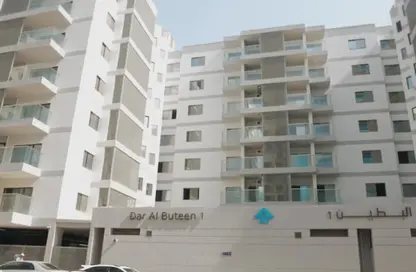 Apartment - 3 Bedrooms - 3 Bathrooms for rent in Al Muraqqabat - Deira - Dubai