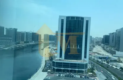 مكتب - استوديو - 1 حمام للايجار في B2B  برج - الخليج التجاري - دبي
