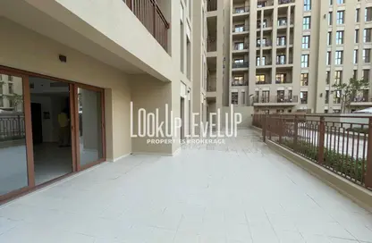 Apartment - 3 Bedrooms - 3 Bathrooms for sale in Zahra Breeze Apartments 3A - Zahra Breeze Apartments 3 - Zahra Breeze Apartments - Town Square - Dubai