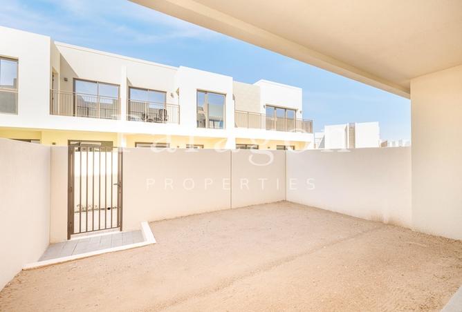 15732000 - صورة العقار 2