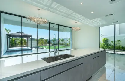 Villa - 4 Bedrooms - 5 Bathrooms for sale in District One Phase III - District One - Mohammed Bin Rashid City - Dubai