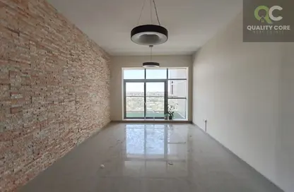 شقة - 2 غرف نوم - 3 حمامات للايجار في برج ميداليست - مدينة دبي الرياضية - دبي