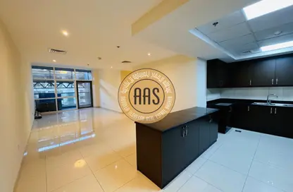Apartment - 2 Bedrooms - 3 Bathrooms for rent in Duja Tower - Sheikh Zayed Road - Dubai