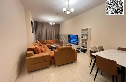 شقة - غرفة نوم - 2 حمامات للبيع في أورينت تاور 1 - أورينت تاور - البستان - عجمان