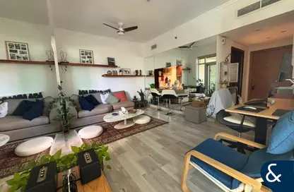 شقة - 1 حمام للايجار في بوديوم برج فيوز - برج فيوز - دبي وسط المدينة - دبي شقة - 1 حمام للايجار في بوديوم برج فيوز - برج فيوز - دبي وسط المدينة - دبي