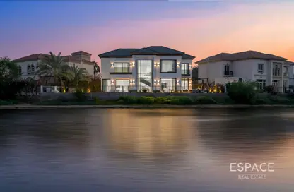 Villa - 4 Bedrooms - 5 Bathrooms for sale in Entertainment Foyer - European Clusters - Jumeirah Islands - Dubai
