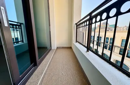Apartment - Studio - 1 Bathroom for rent in Oud Metha - Bur Dubai - Dubai