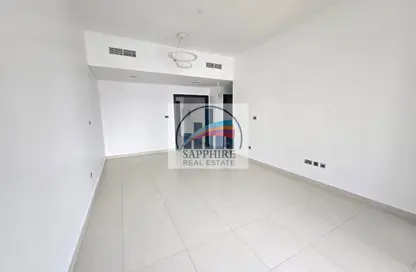 Apartment - 1 Bedroom - 2 Bathrooms for rent in Bahwan Tower Downtown - Downtown Dubai - Dubai