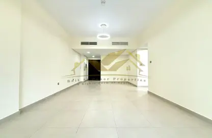 Apartment - 2 Bedrooms - 3 Bathrooms for rent in Jumeirah Garden City - Al Satwa - Dubai