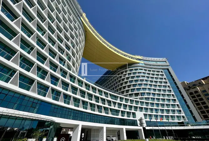 Apartment - 1 Bathroom for sale in Seven Palm - Palm Jumeirah - Dubai