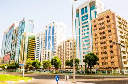 Apartment - 3 Bedrooms - 3 Bathrooms for rent in Airport Road - Abu Dhabi