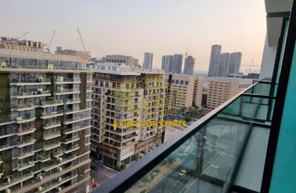 Apartment - Studio - 1 Bathroom for rent in Binghatti Azure - Jumeirah Village Circle - Dubai