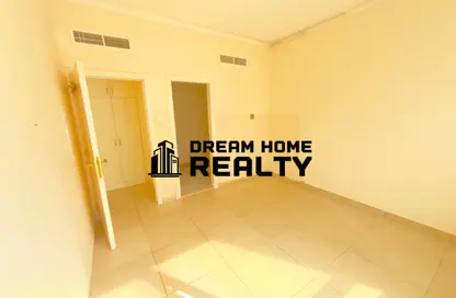 Apartment - 1 Bedroom - 2 Bathrooms for rent in Al Hafeet Tower - Al Khan - Sharjah