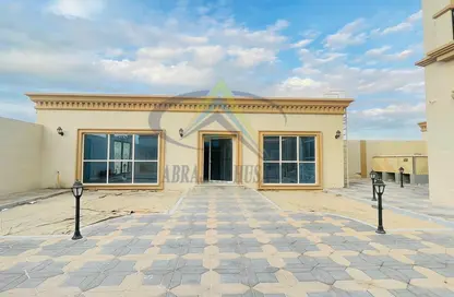 Villa - Studio - 7 Bathrooms for rent in Al Rahba - Al Muneera - Al Raha Beach - Abu Dhabi