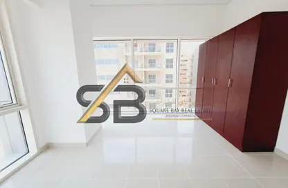 Apartment - 1 Bedroom - 1 Bathroom for rent in Nova Tower - Dubai Silicon Oasis - Dubai