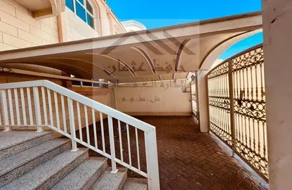فيلا - 6 غرف نوم - 7 حمامات للايجار في المناصير - أبوظبي