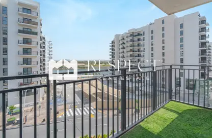Apartment - 3 Bedrooms - 4 Bathrooms for sale in Waters Edge - Yas Island - Abu Dhabi