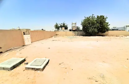 Land - Studio for rent in Al Sajaa - Sharjah